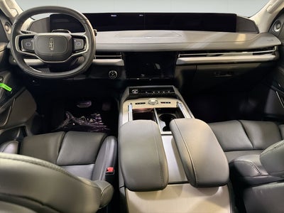 2026 Lincoln Navigator Premiere