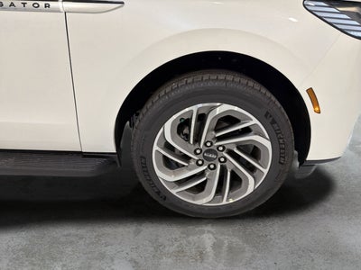 2026 Lincoln Navigator Premiere