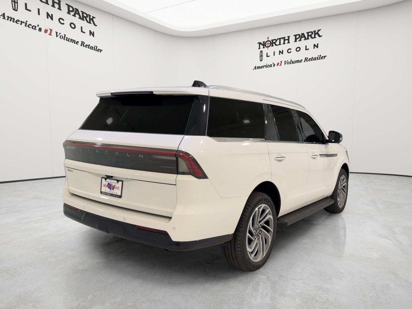 2026 Lincoln Navigator Premiere