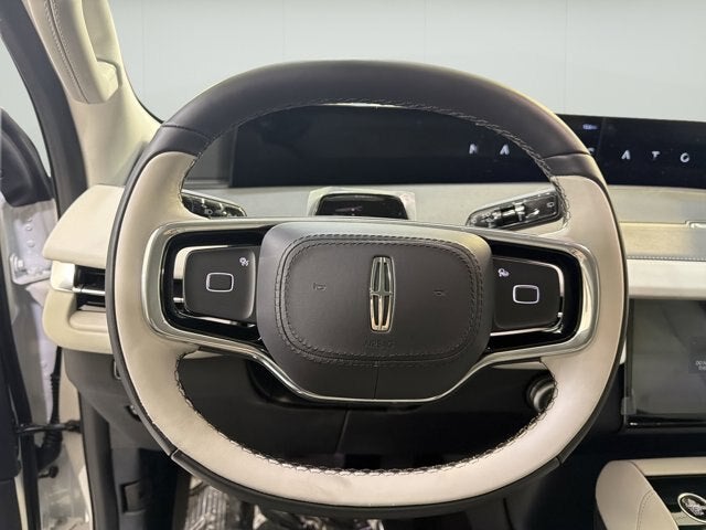2026 Lincoln Navigator Premiere