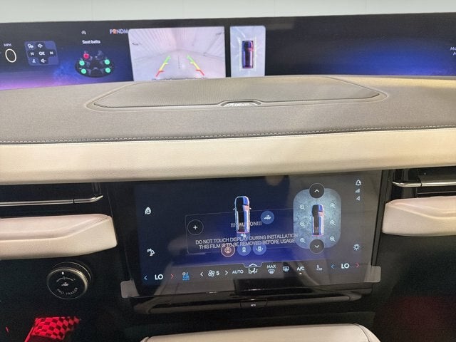 2026 Lincoln Navigator Premiere