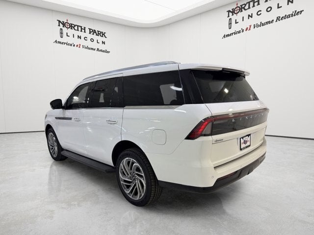 2026 Lincoln Navigator Premiere