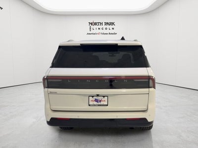 2026 Lincoln Navigator Premiere
