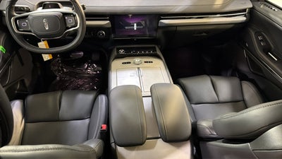 2026 Lincoln Navigator Premiere