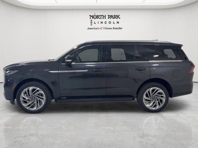 2026 Lincoln Navigator Premiere