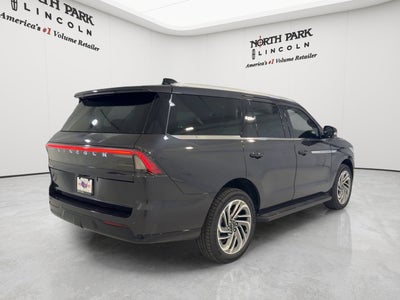 2026 Lincoln Navigator Premiere