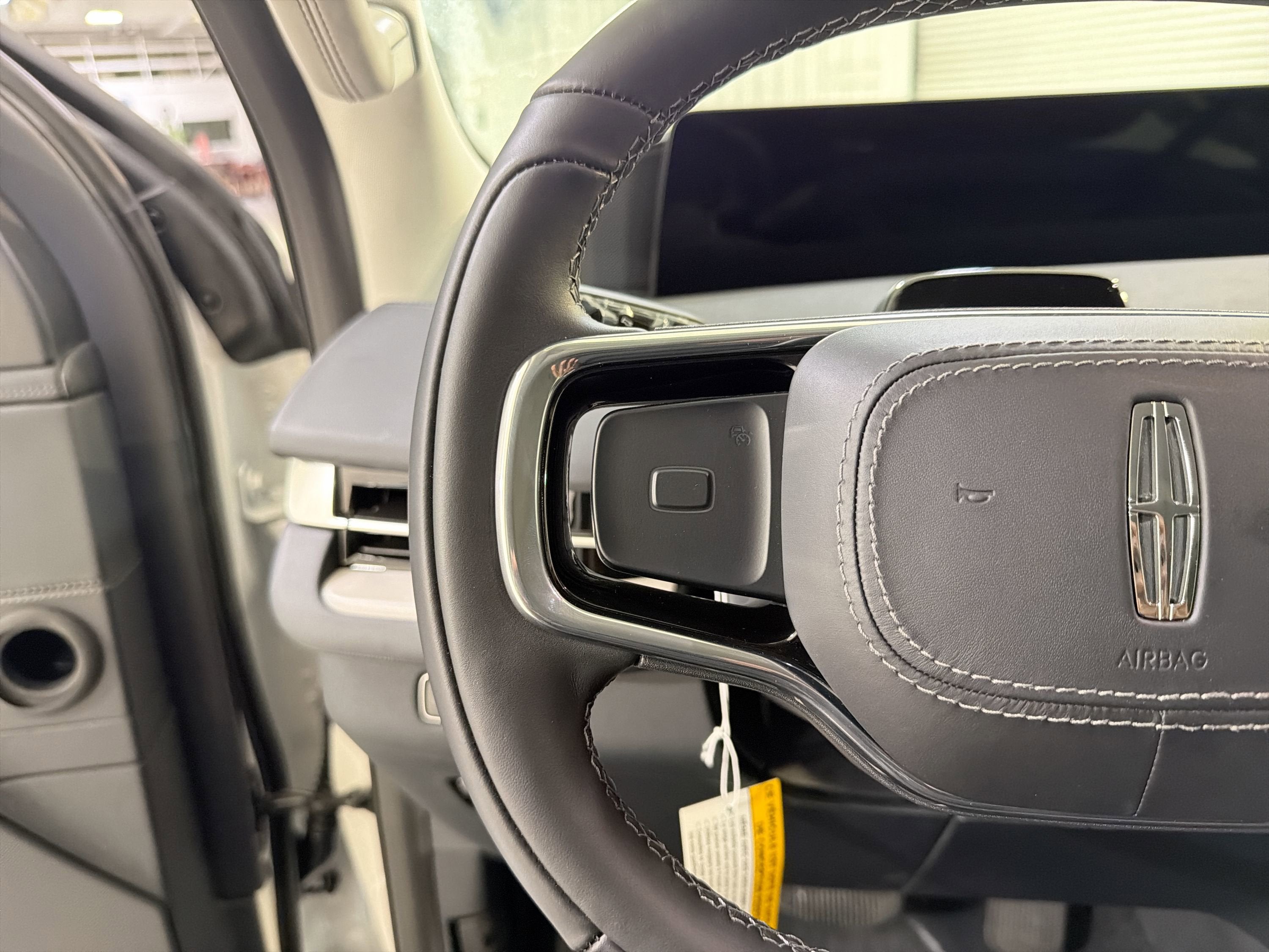 2026 Lincoln Navigator Premiere