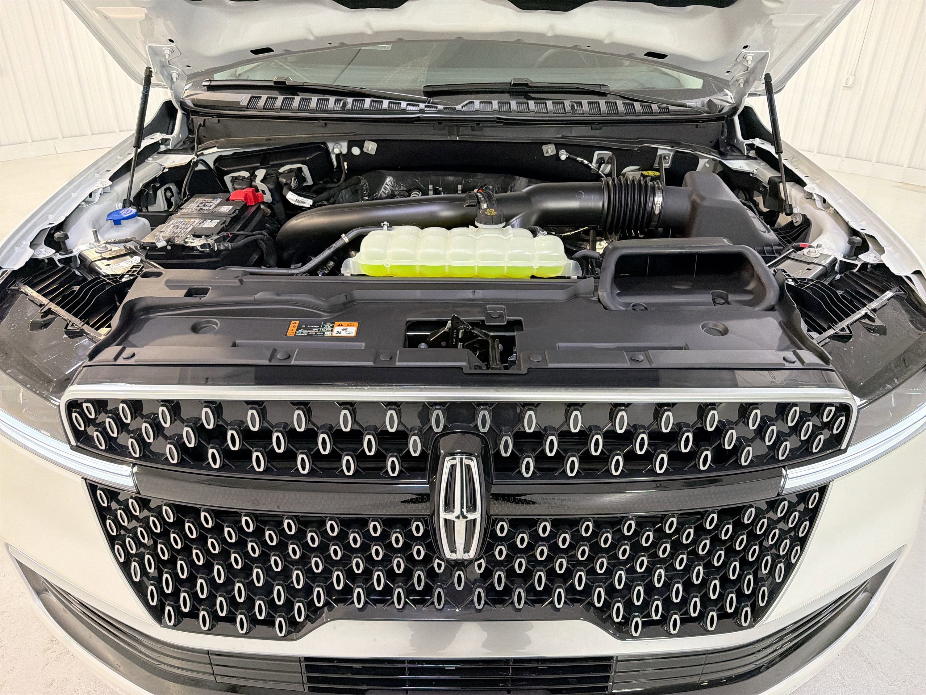 2026 Lincoln Navigator Premiere