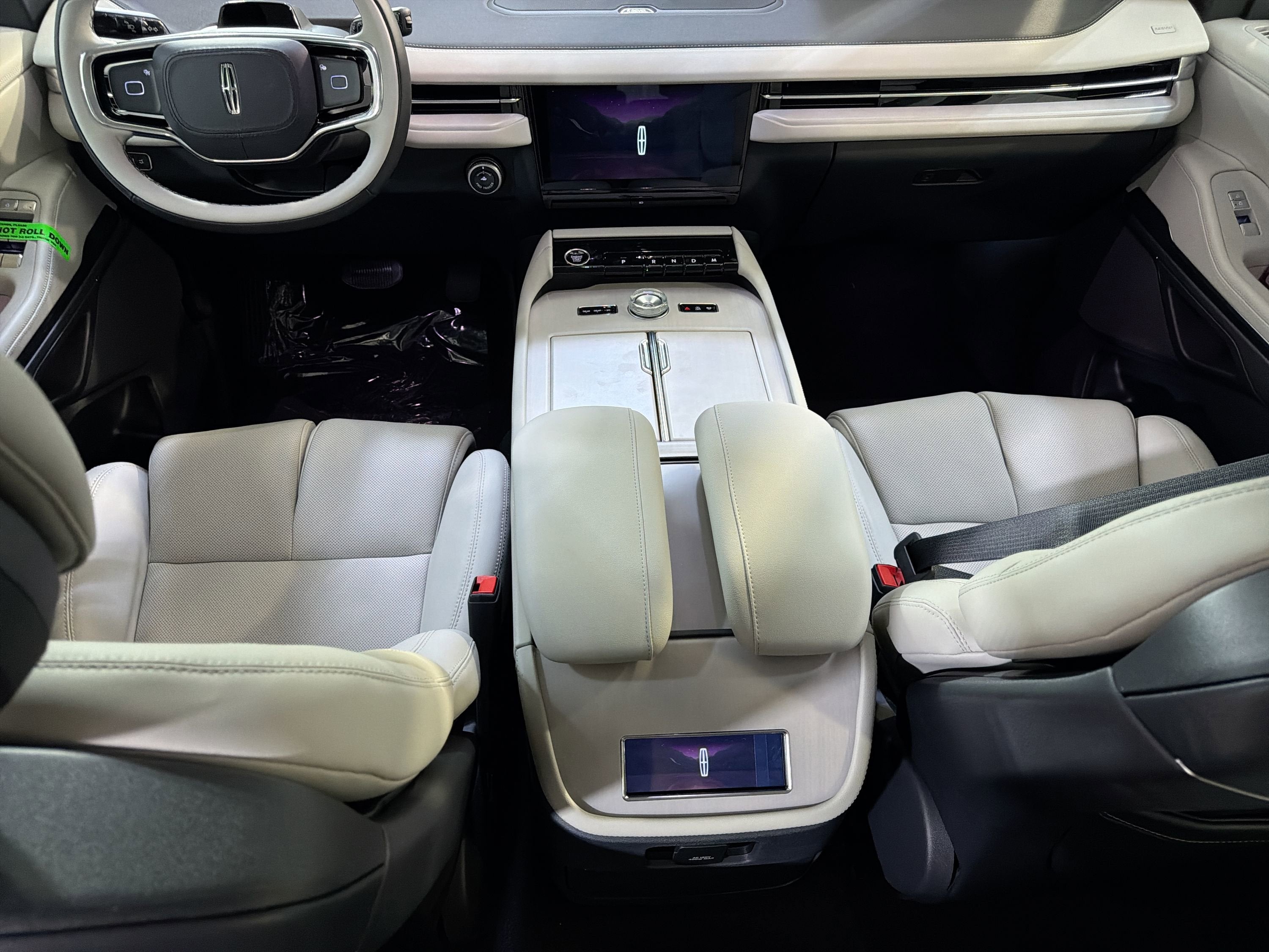 2026 Lincoln Navigator Premiere