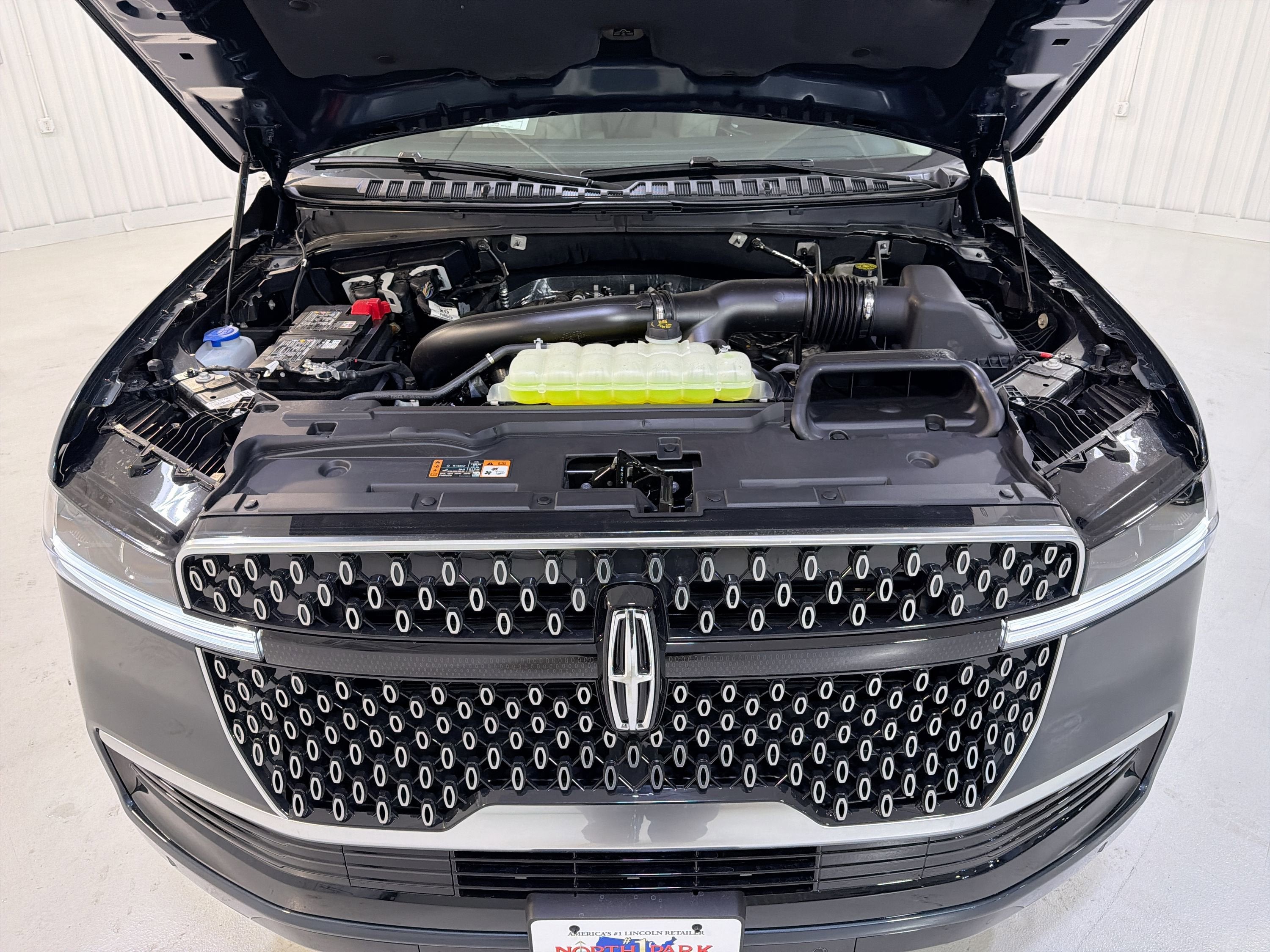 2026 Lincoln Navigator Premiere
