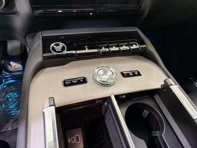 2026 Lincoln Navigator Premiere