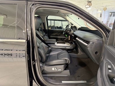 2026 Lincoln Navigator Premiere