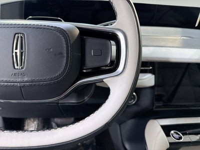 2026 Lincoln Navigator Premiere