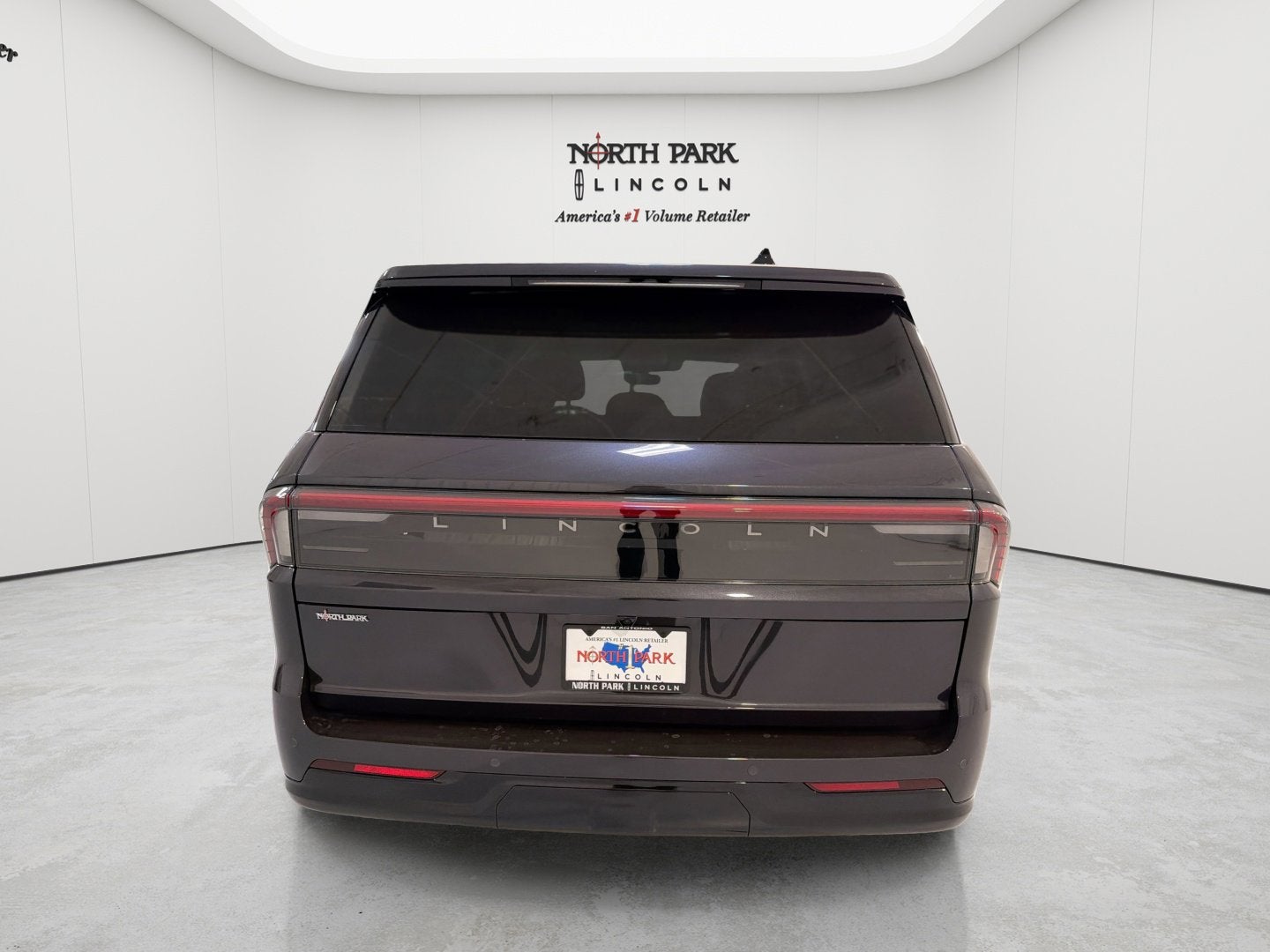 2026 Lincoln Navigator Premiere