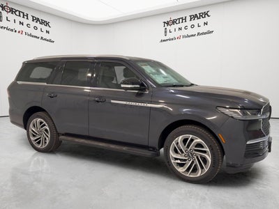 2026 Lincoln Navigator Premiere