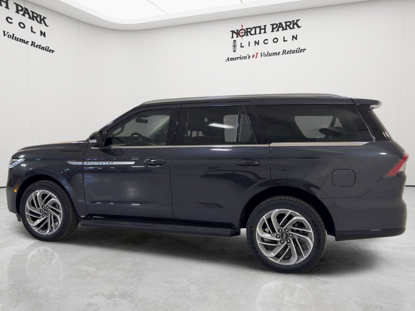 2026 Lincoln Navigator Premiere