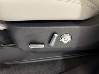 2026 Lincoln Navigator Premiere