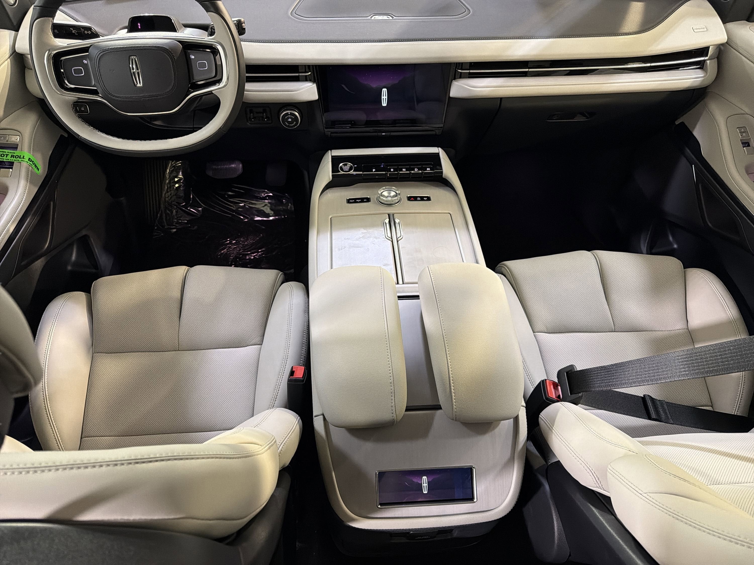 2026 Lincoln Navigator Premiere