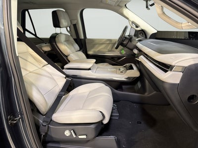 2026 Lincoln Navigator Premiere