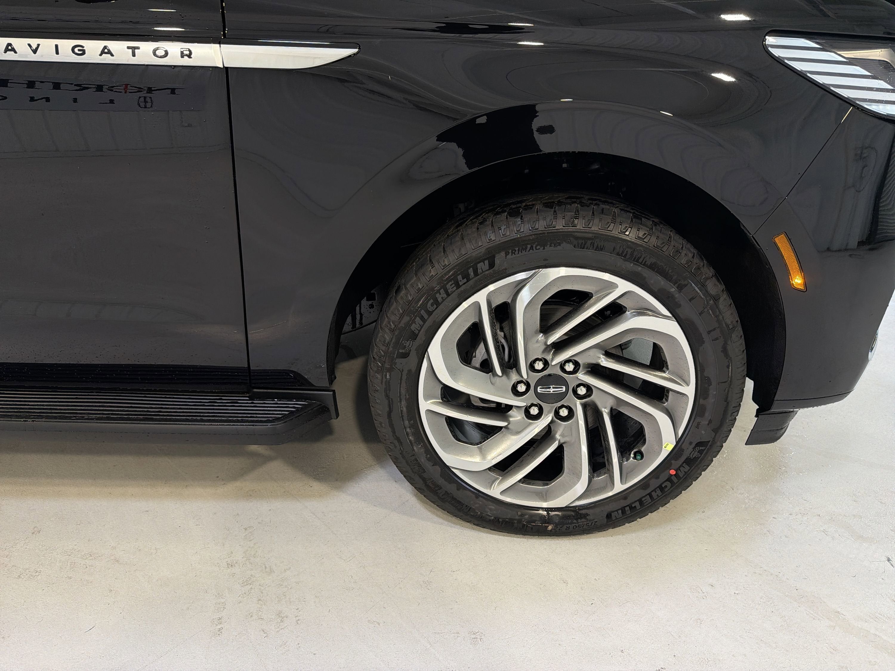 2026 Lincoln Navigator Premiere