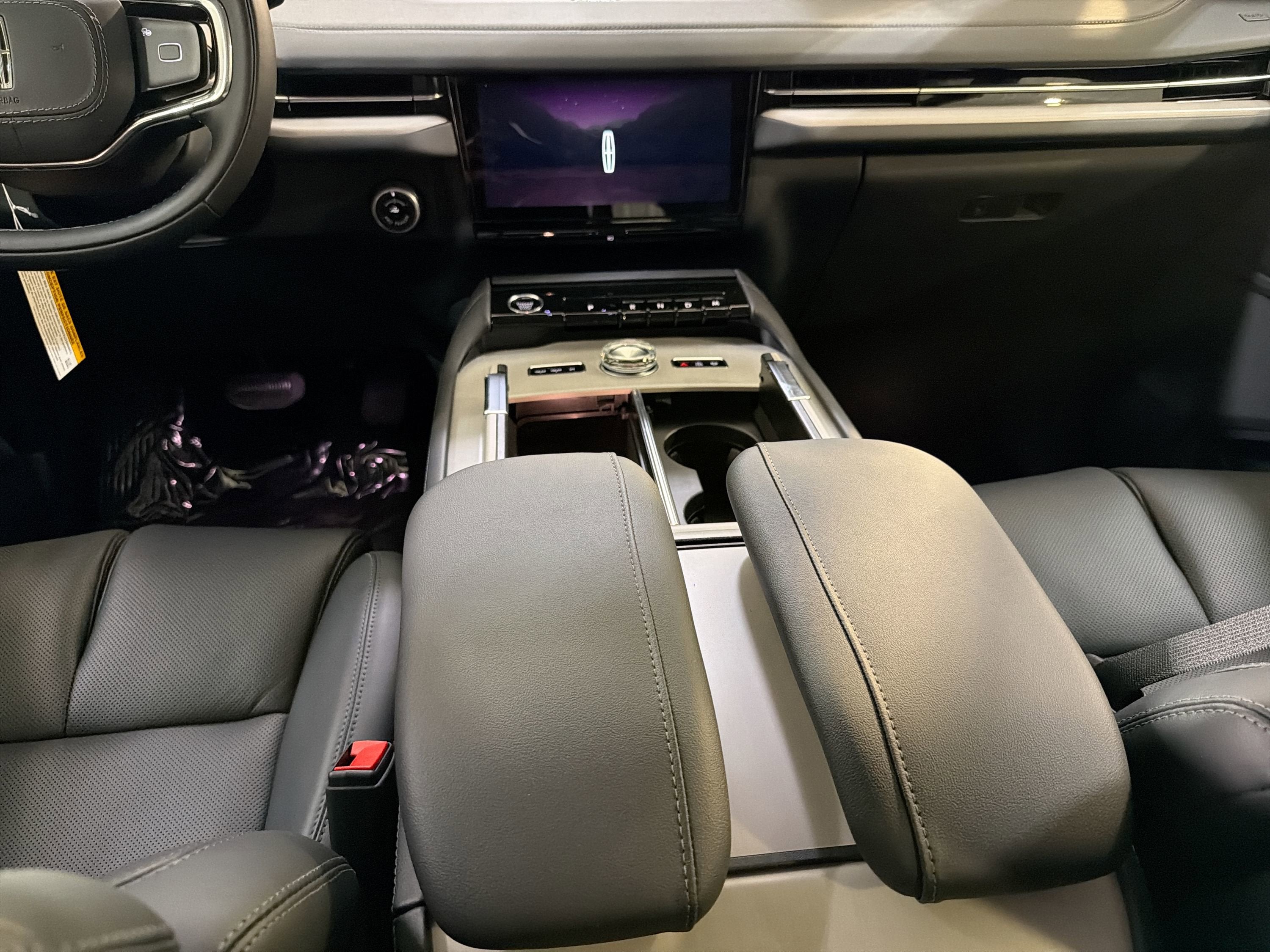 2026 Lincoln Navigator Premiere