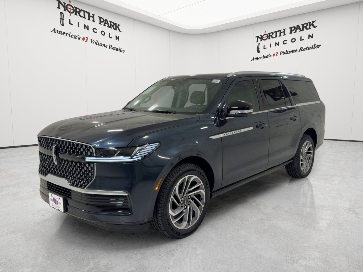 2026 Lincoln Navigator L Reserve