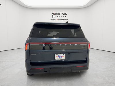 2026 Lincoln Navigator L Reserve