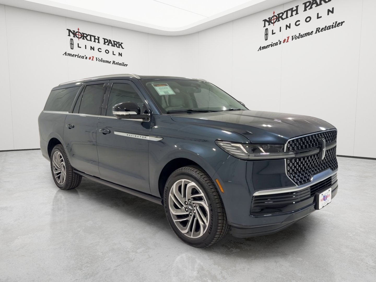 2026 Lincoln Navigator L Reserve