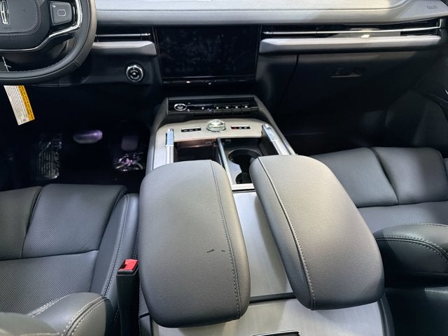 2025 Lincoln Navigator Reserve-L