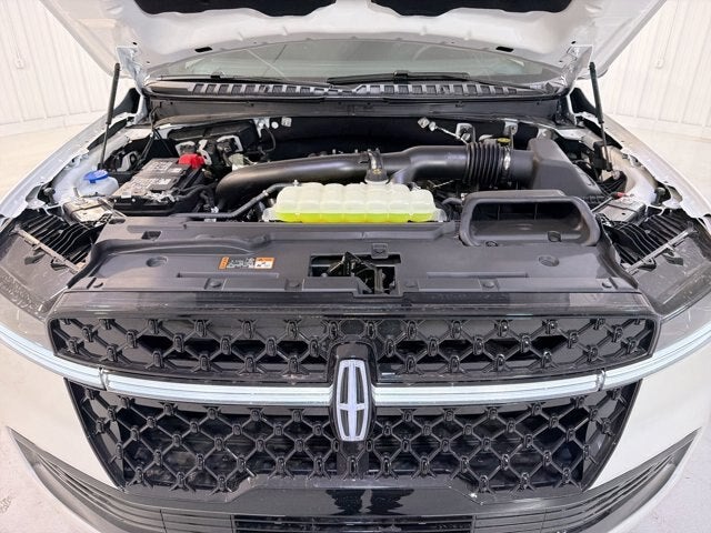 2025 Lincoln Navigator Reserve-L