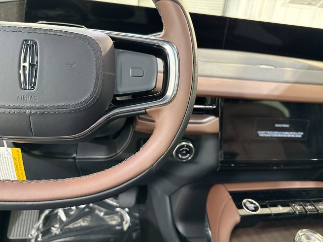 2025 Lincoln Navigator Reserve-L