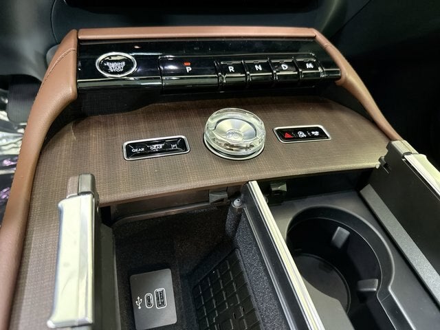 2025 Lincoln Navigator Reserve-L