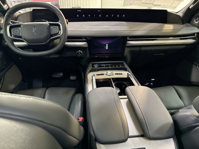 2025 Lincoln Navigator Reserve-L