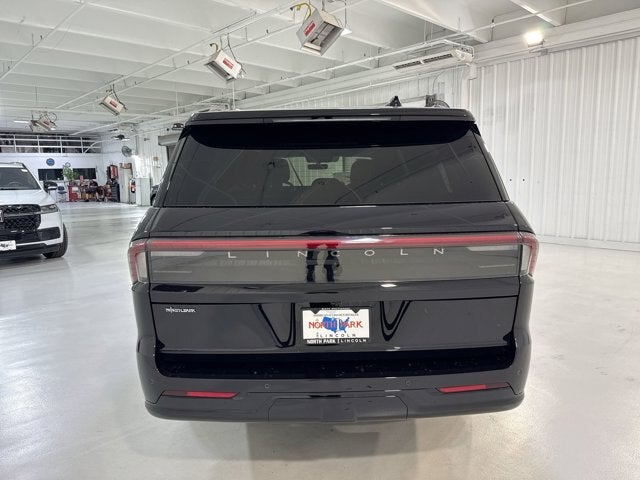 2025 Lincoln Navigator Reserve-L