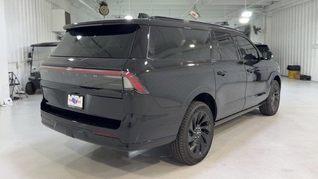 2025 Lincoln Navigator Reserve-L
