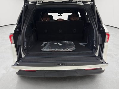 2027 Lincoln Navigator Reserve L