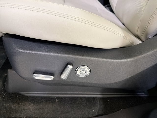 2026 Lincoln Navigator Premiere L