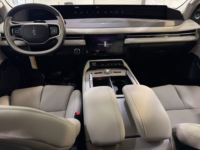 2026 Lincoln Navigator Premiere L