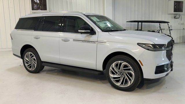 2026 Lincoln Navigator Premiere L