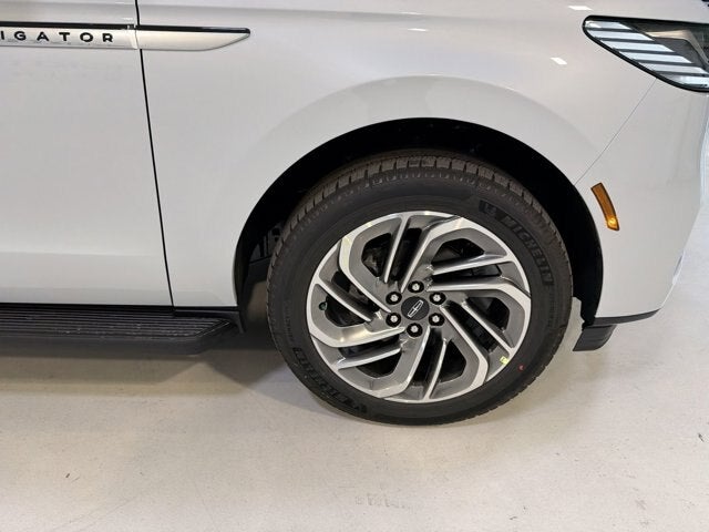 2026 Lincoln Navigator Premiere L