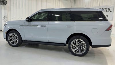 2026 Lincoln Navigator Premiere L