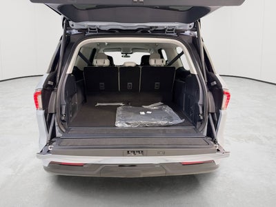 2026 Lincoln Navigator L Premiere