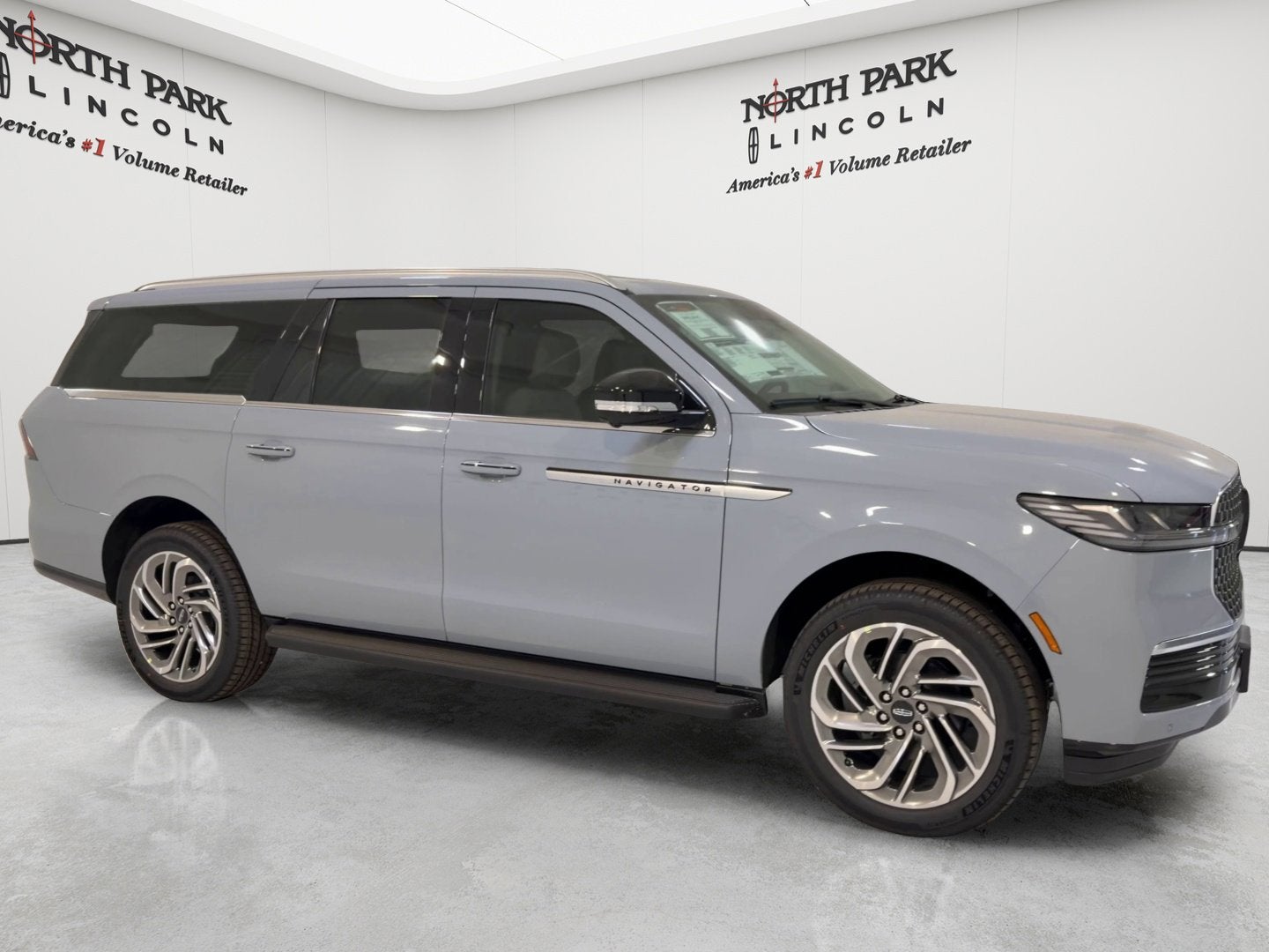 2026 Lincoln Navigator L Premiere