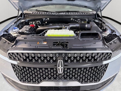 2026 Lincoln Navigator L Premiere