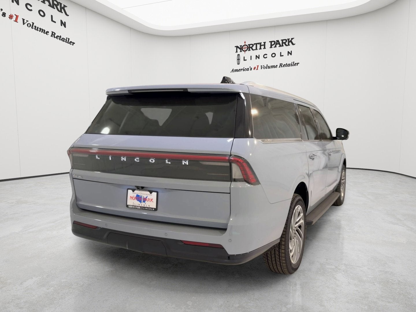 2026 Lincoln Navigator L Premiere