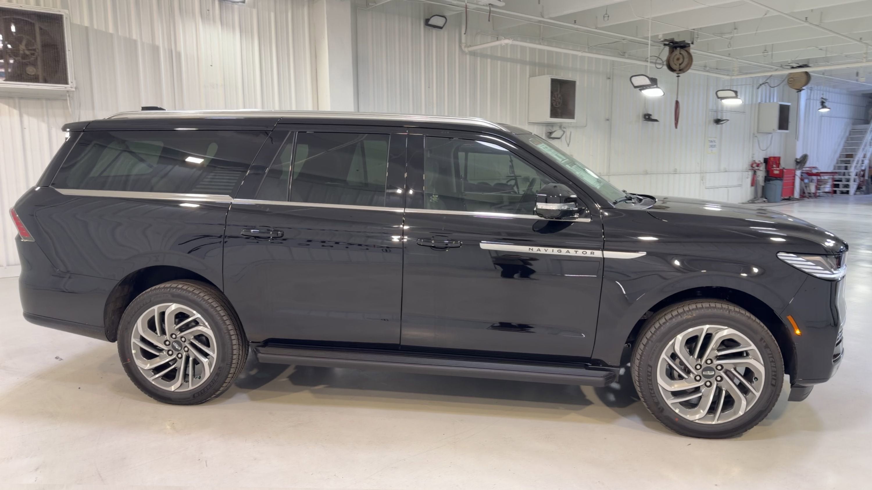 2026 Lincoln Navigator L Premiere