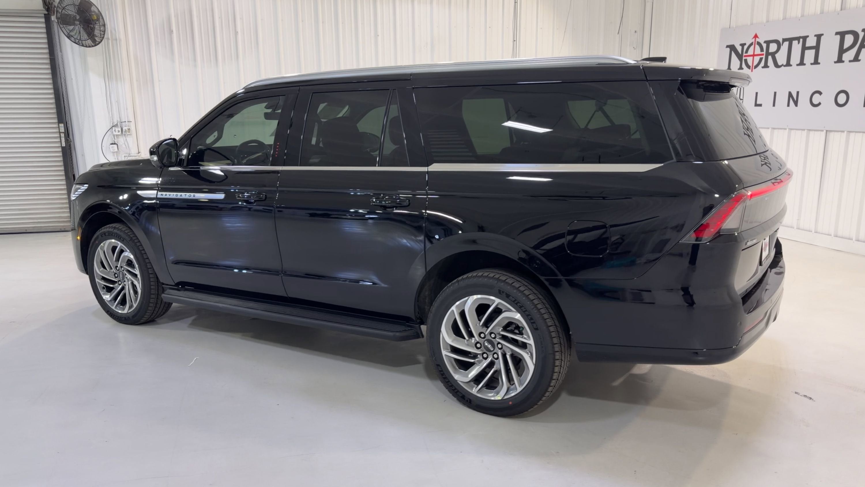 2026 Lincoln Navigator L Premiere