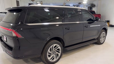 2026 Lincoln Navigator L Premiere