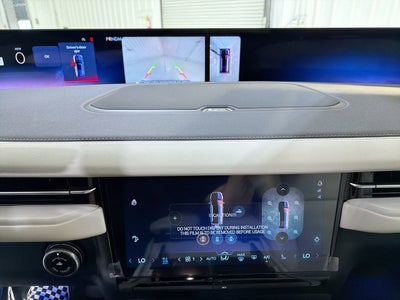 2026 Lincoln Navigator L Premiere