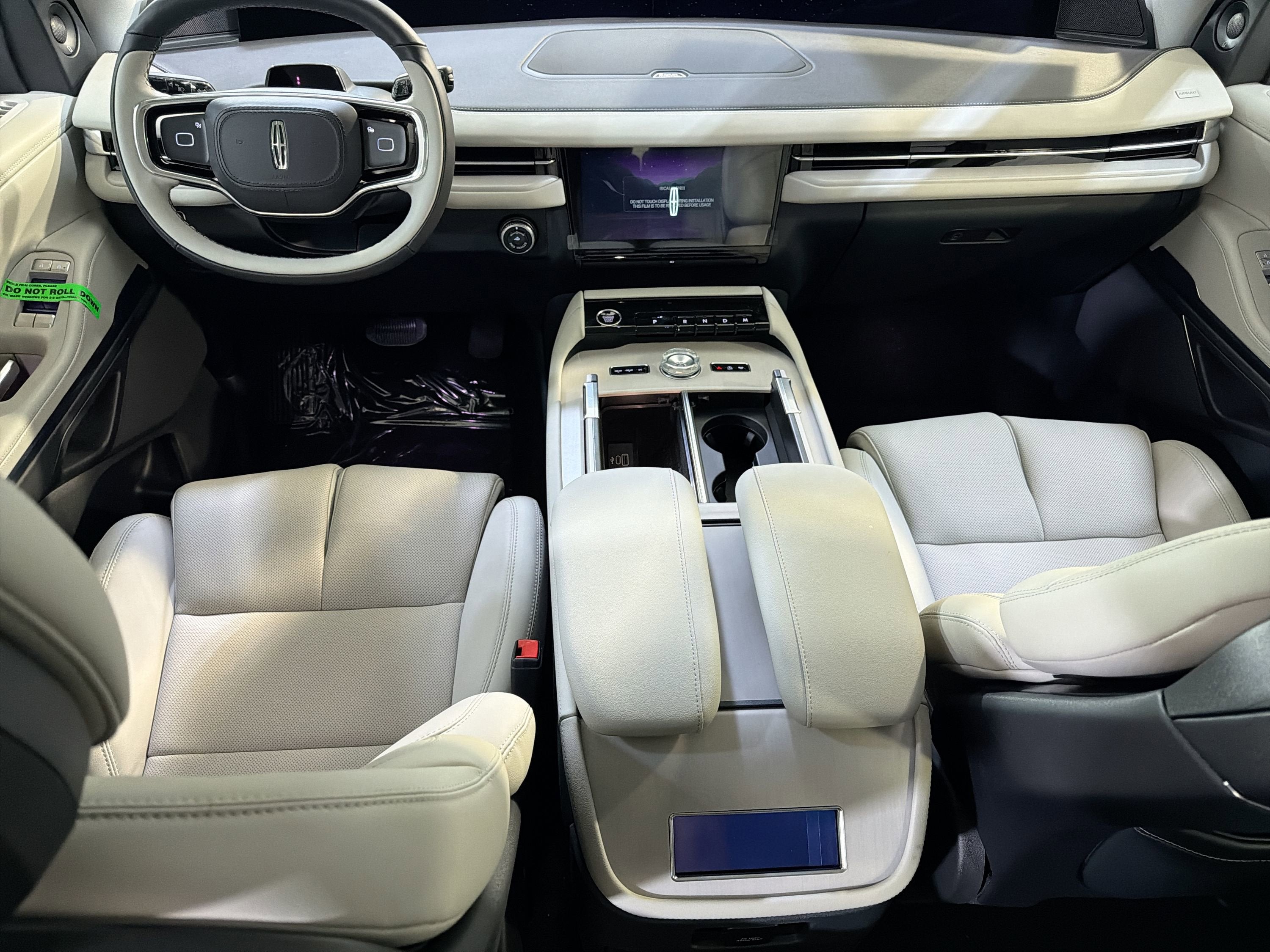 2026 Lincoln Navigator L Premiere